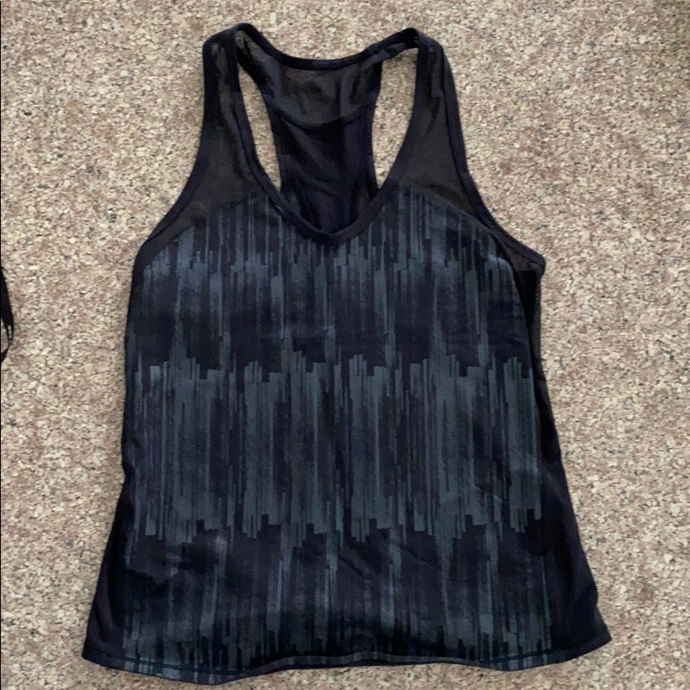 Lululemon tank top